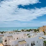 Soleado apartamento reformado 2 hab. en Playamar
