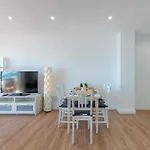 797 Holiday Rentals - Moderno Piso En Primera Linea De Playa
