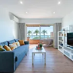 797 Holiday Rentals - Moderno Piso En Primera Linea De Playa