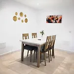Gran Apartamento Espacioso Y Luminoso - Bergantes 21