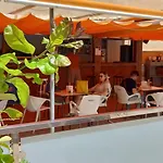 Cozy Holiday Home Palmeras - Wifi, Ac, Pool