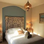 Waterfront Villa Saudi
