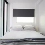 Hip & Cozy 2 Room Apt