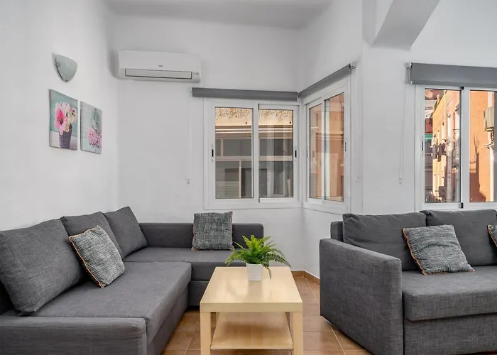 Spacious Flat In The Heart Of Torremolinos Ref 39