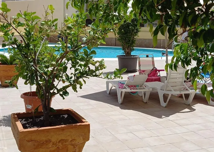 Cozy Holiday Home Palmeras - Wifi, Ac, Pool