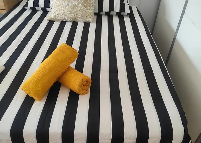 LOFT Estudio Reformado en TORREMOLINOS Centro a 10 minutos Playa