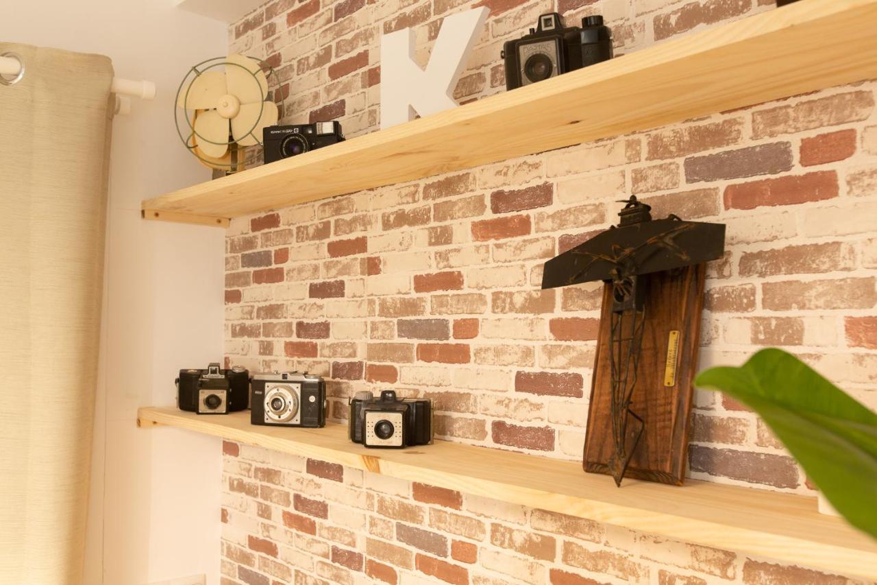 Vintage Movie The Luxury By Namaste Elite Apartment