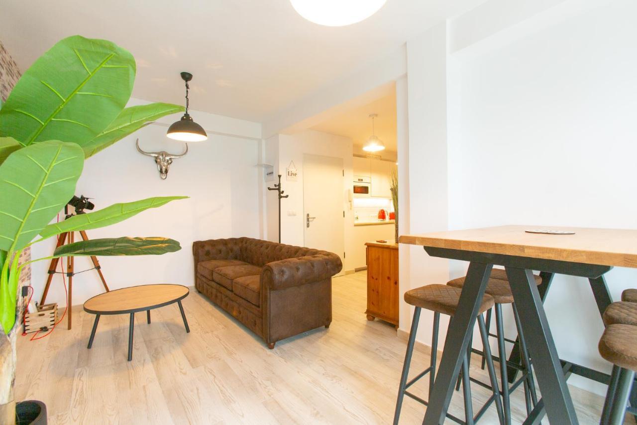 Apartment Vintage Movie The Luxury By Namaste Elite Torremolinos