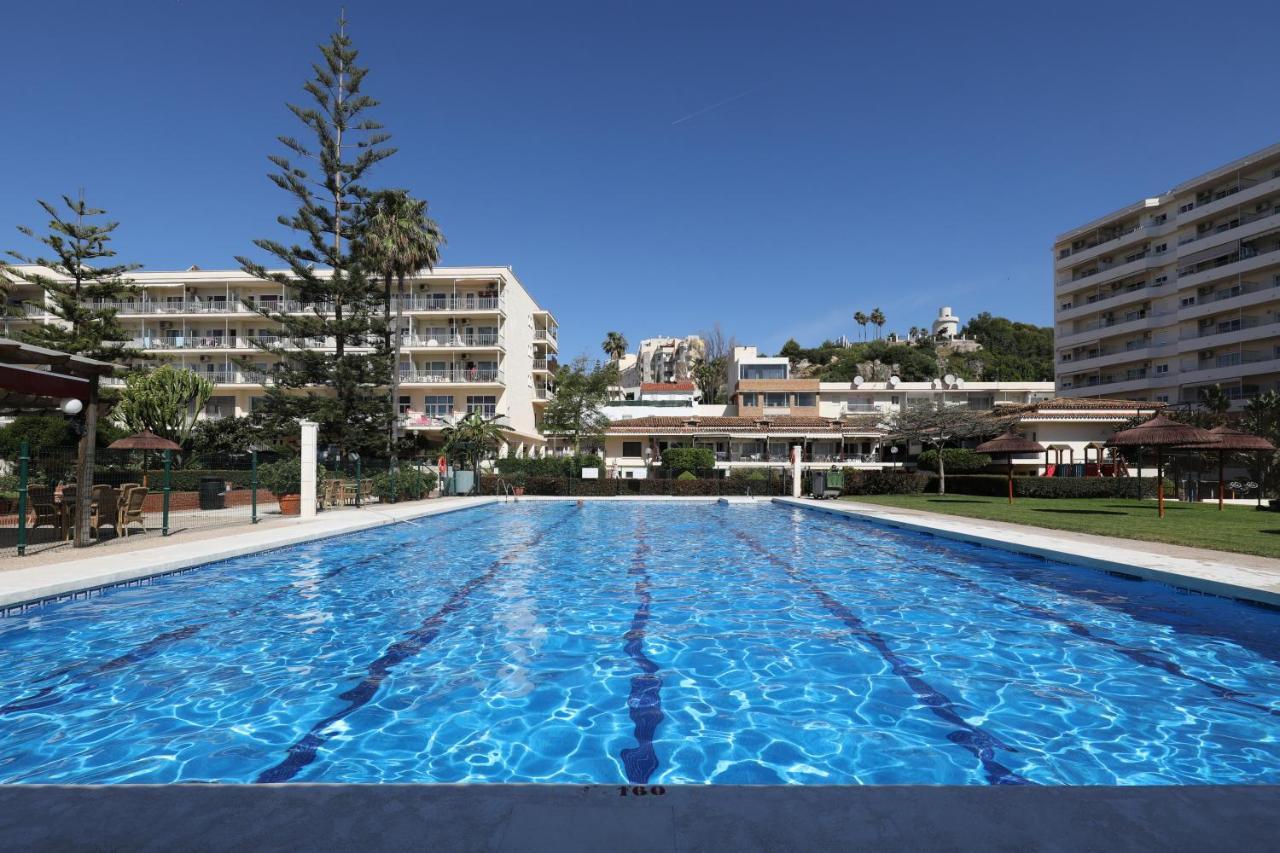 071 - Beachside Studio Perfect For A Family Getaway Apartamento Torremolinos