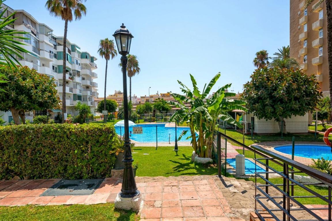 Little Cosy By The Sea&swimming-pool Torremolinos
