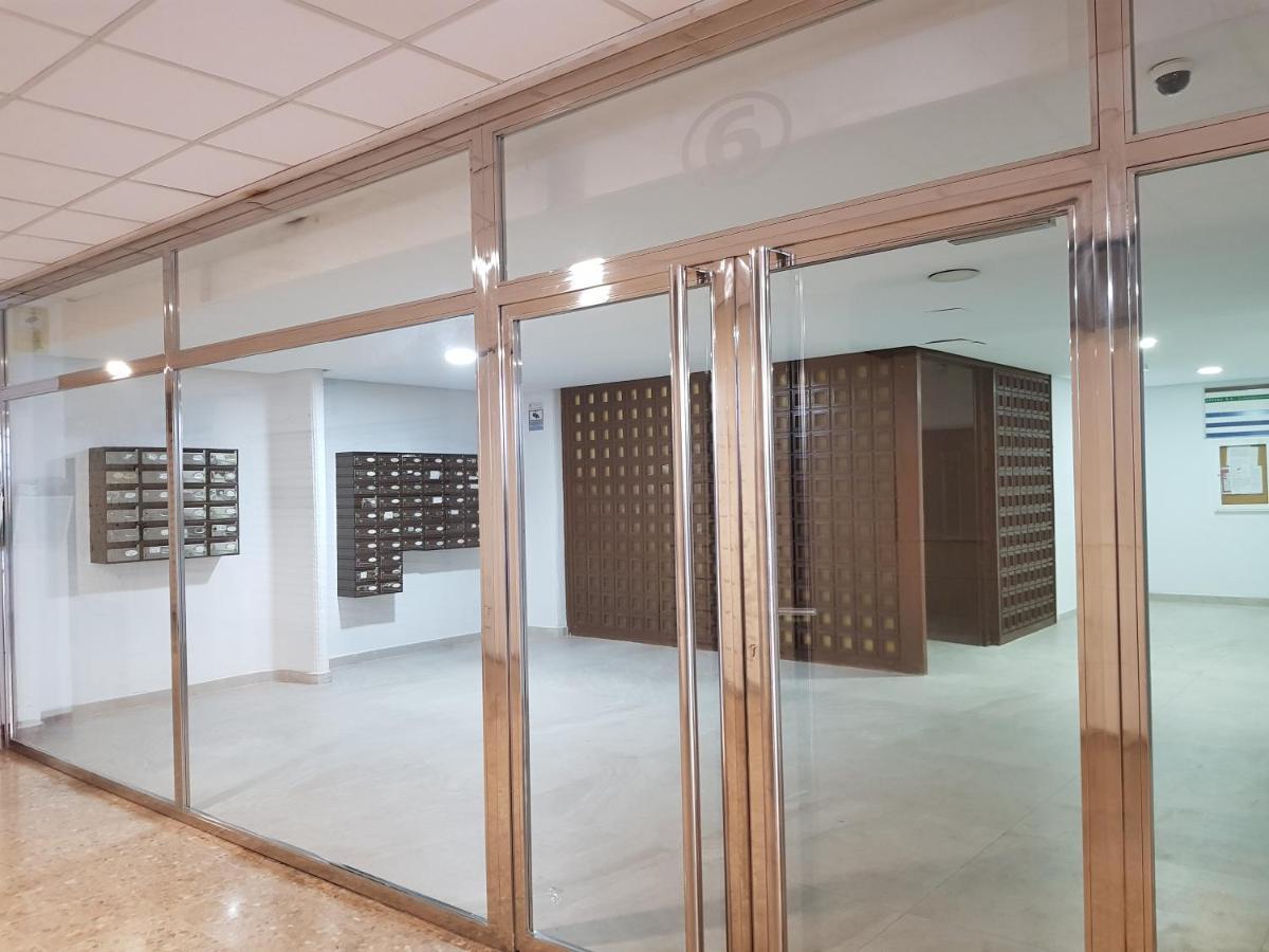 Estudio En Zona Petonal Y Cerca A La Playa Apartment