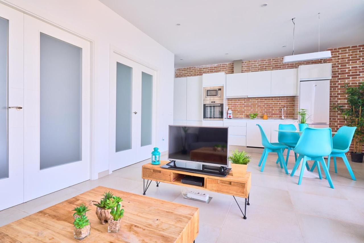Apartamento Balcón Al Mar Direct Access To The Beach Torremolinos