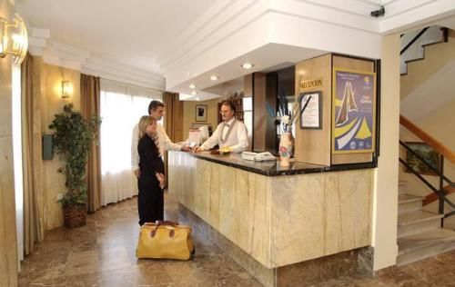 Hotel Califa 3*