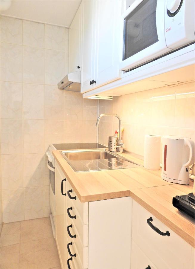2 Bedrooms With Terrace And Pool Apartment