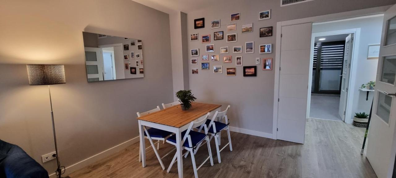 Excellent Location- Beach, Pool, Telework, 2 Bikes, Parking & Wifi Gratis At 