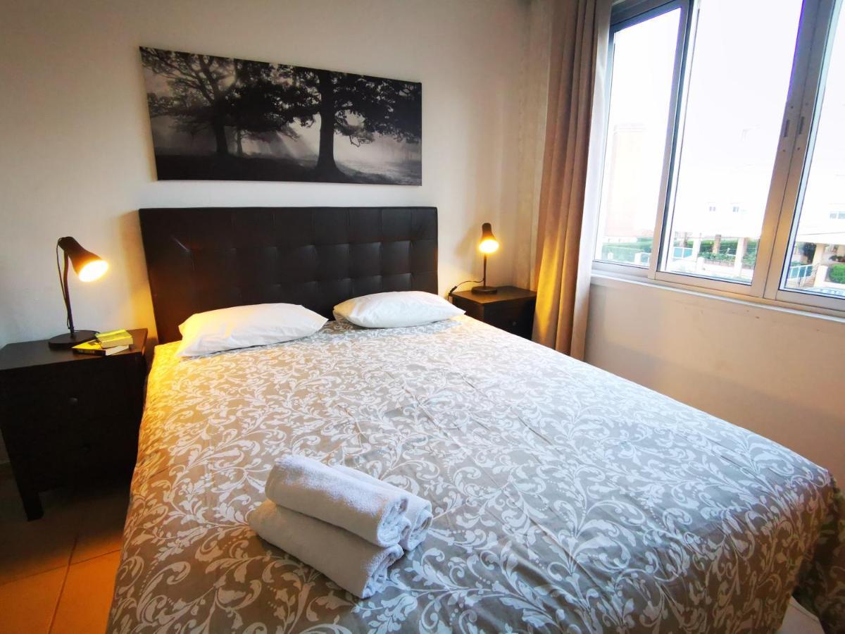 2 Bedrooms With Terrace And Pool Apartment