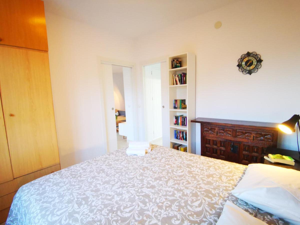 2 Bedrooms With Terrace And Pool Apartment *
