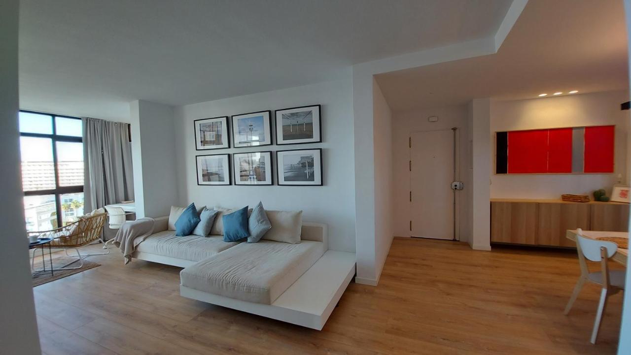 Apartamento La Playa “ Free Parking “ Apartment *