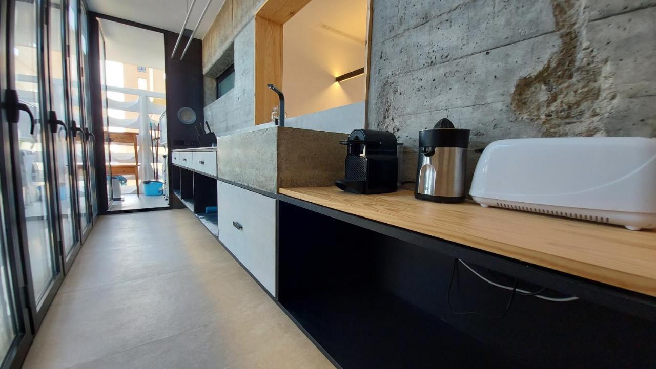Apartamento La Playa “ Free Parking “ Apartment *