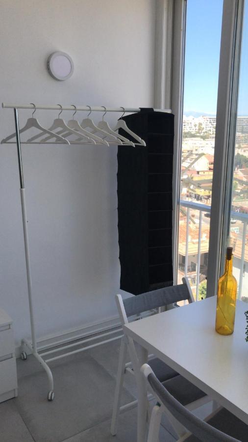 Apartamento En Playa La Carihuela Cascada Summer Apartment *