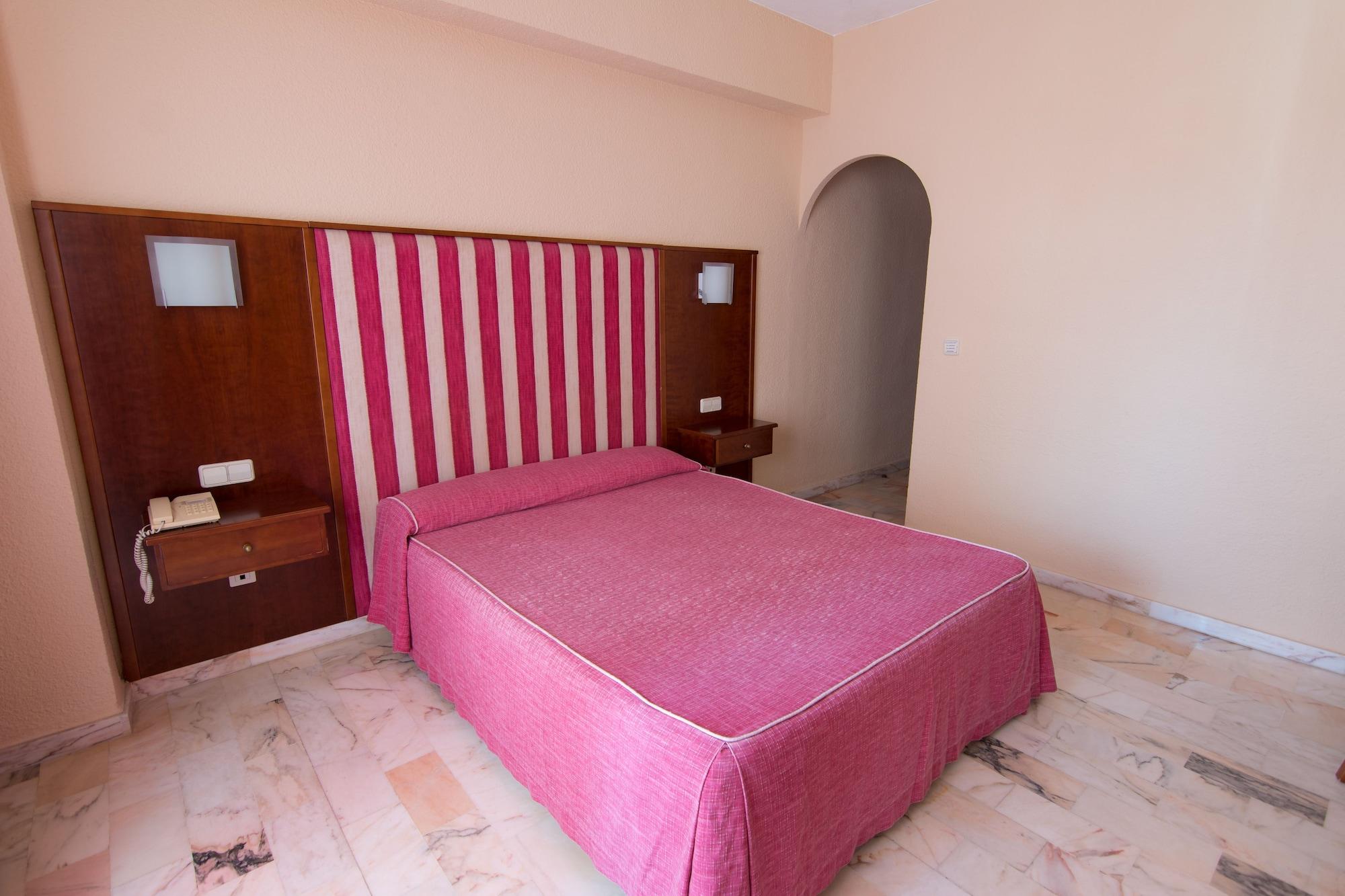 Bluesea Costa Serena 3* Torremolinos
