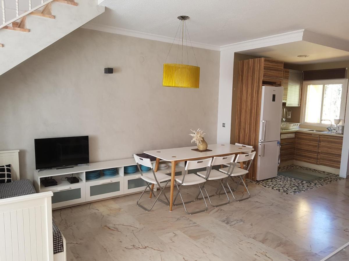 Penthouse Lumineux Avec Piscine * Torremolinos
