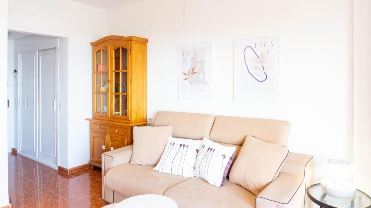Estudio Playa Con Parking Malaga Apartment *