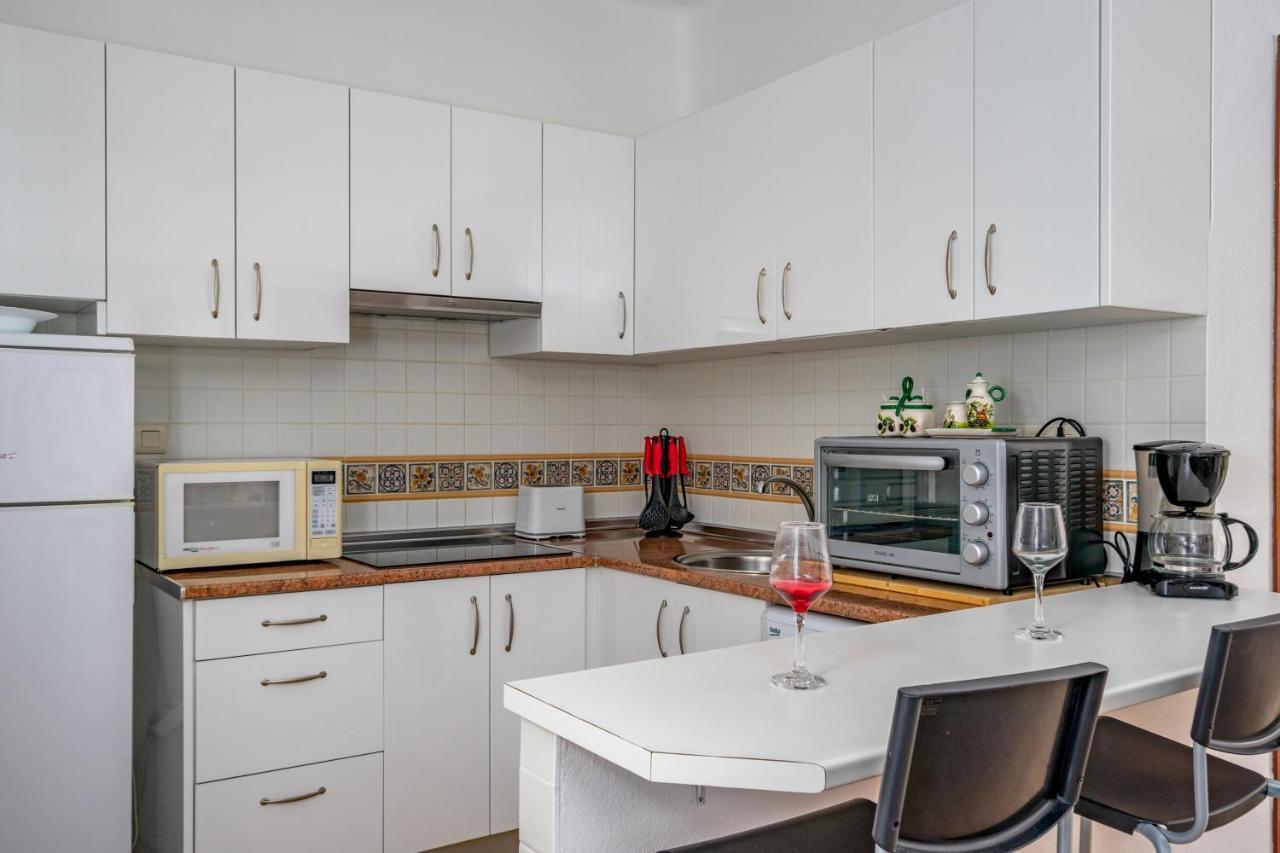 Spacious Flat In The Heart Of Ref 39 * Torremolinos