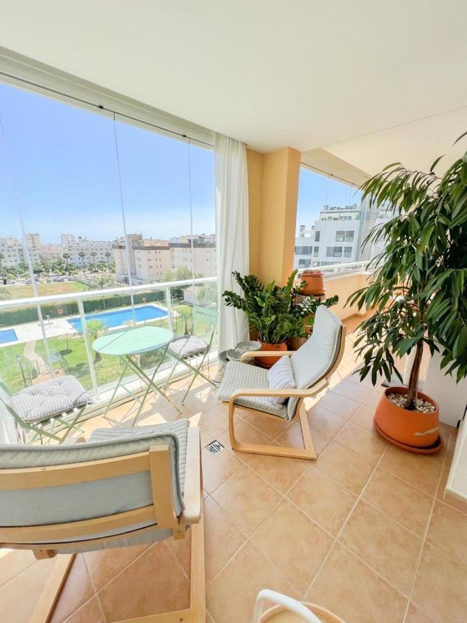 Bright With Terrace, Pool And