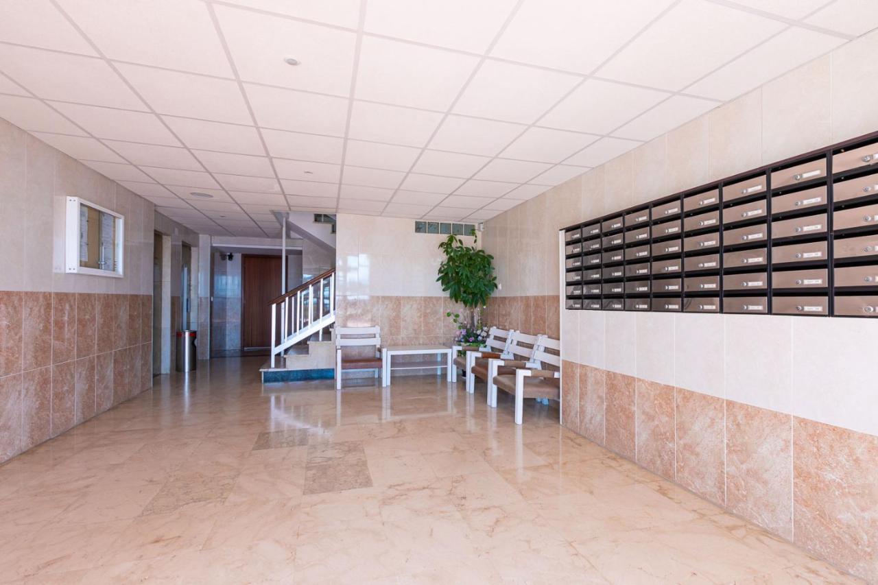 Apartamento El Velero Primera Linea Playa Apartment *