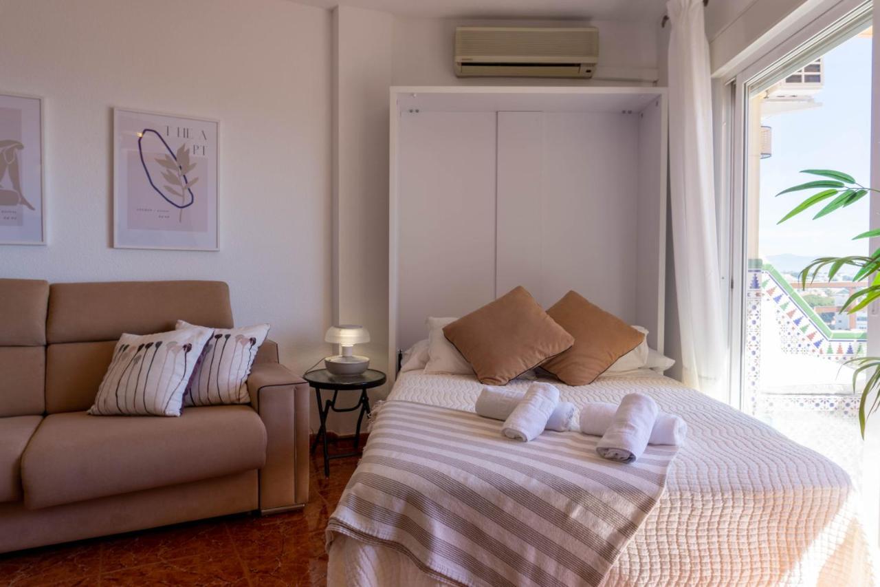 Estudio Playa Con Parking Malaga *