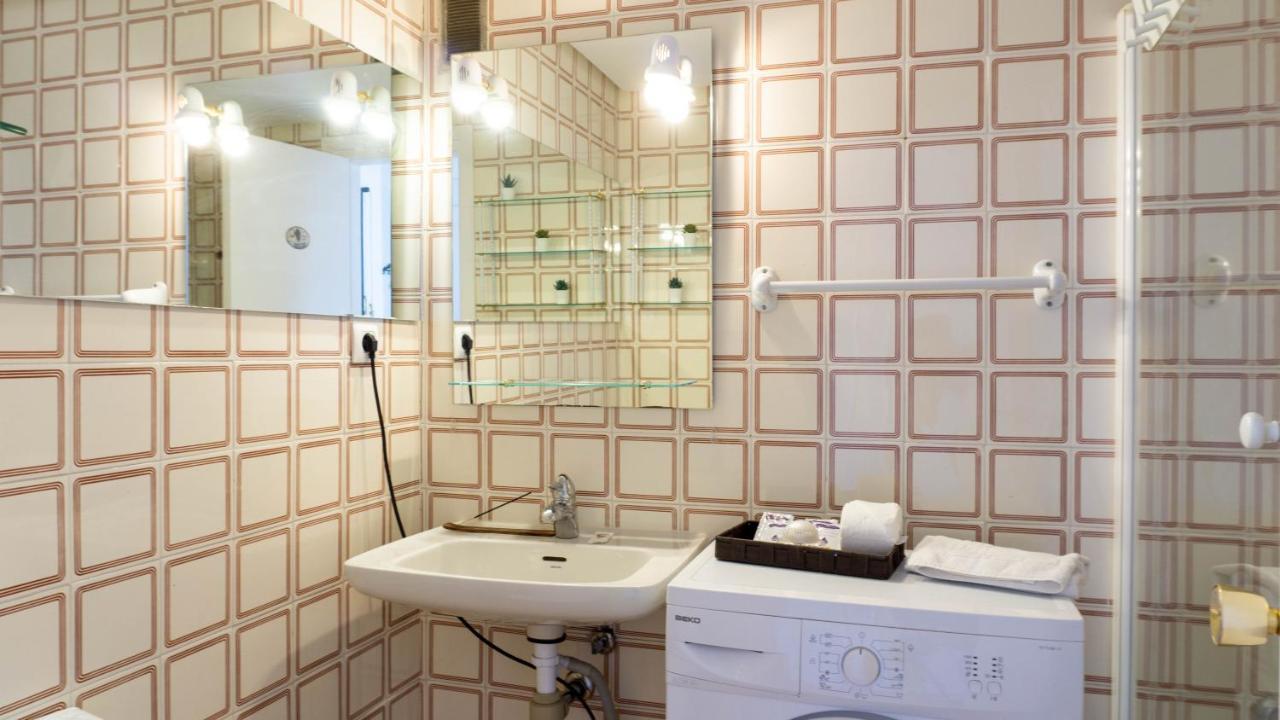 Estudio Playa Con Parking Malaga Apartment *