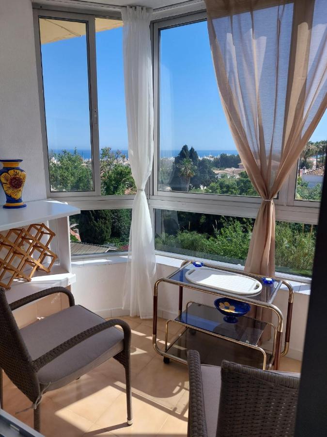 Lovely In Views Of The Sea, Pool, Terrace, Sofa Bed And Fully Equipped Kitchen
