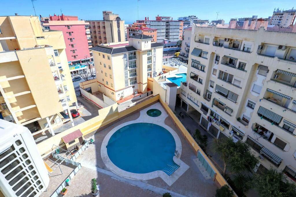 Apartment Cozy Palmeras - Wifi, Ac, Pool Torremolinos
