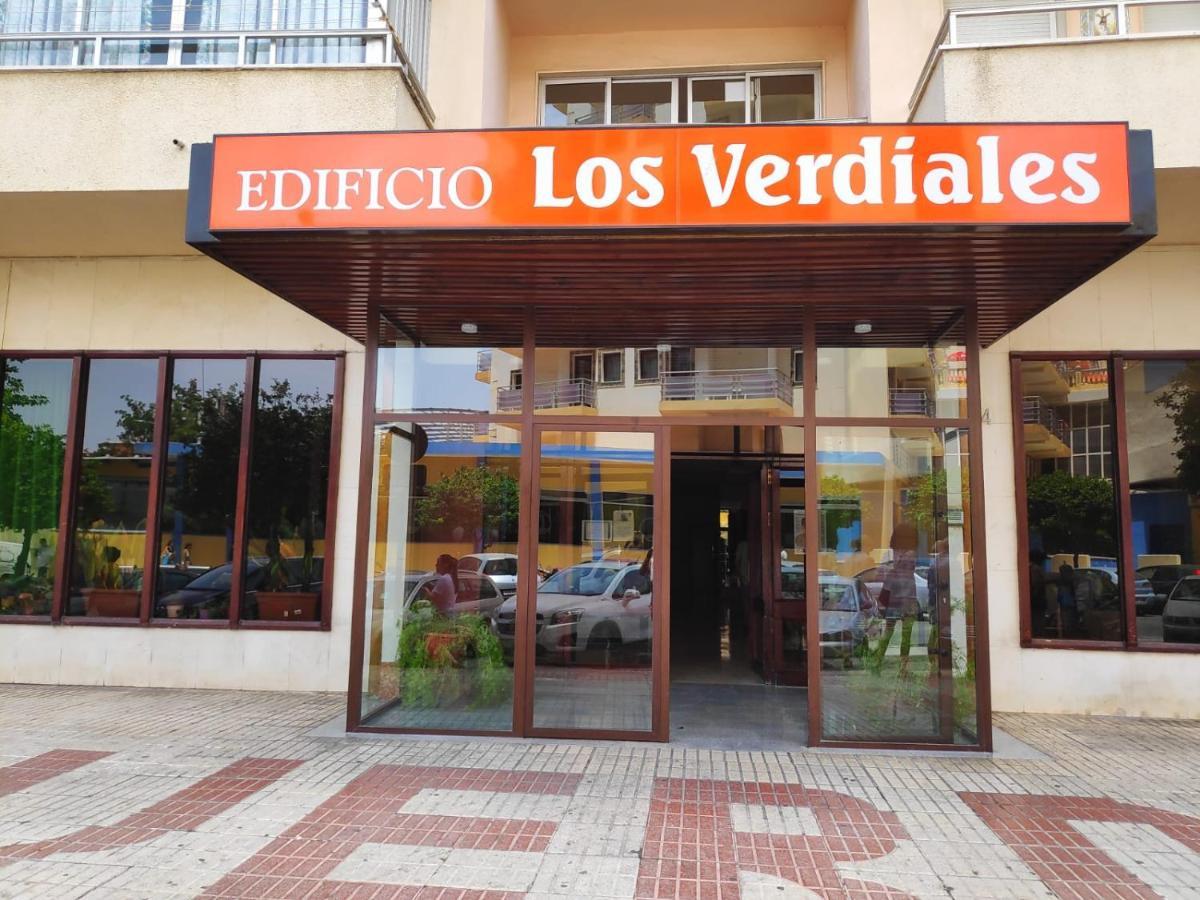 Ver620: Seaside Terrace Retreat With Proximity Torremolinos