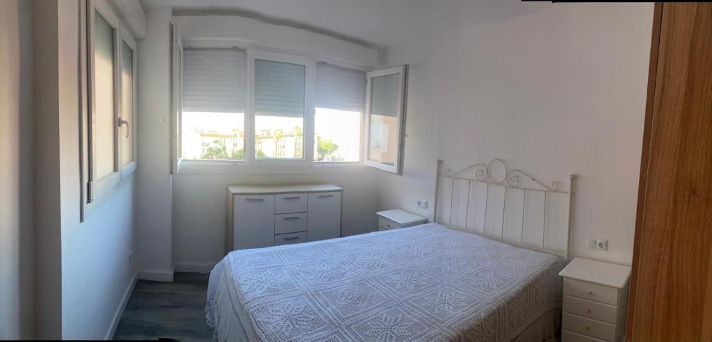 Maria Burgos Apartamento *