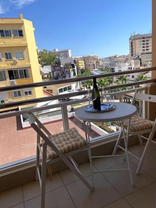 Apartamento In Torremolinos, Av Palma De Mallorca Nº 12 *