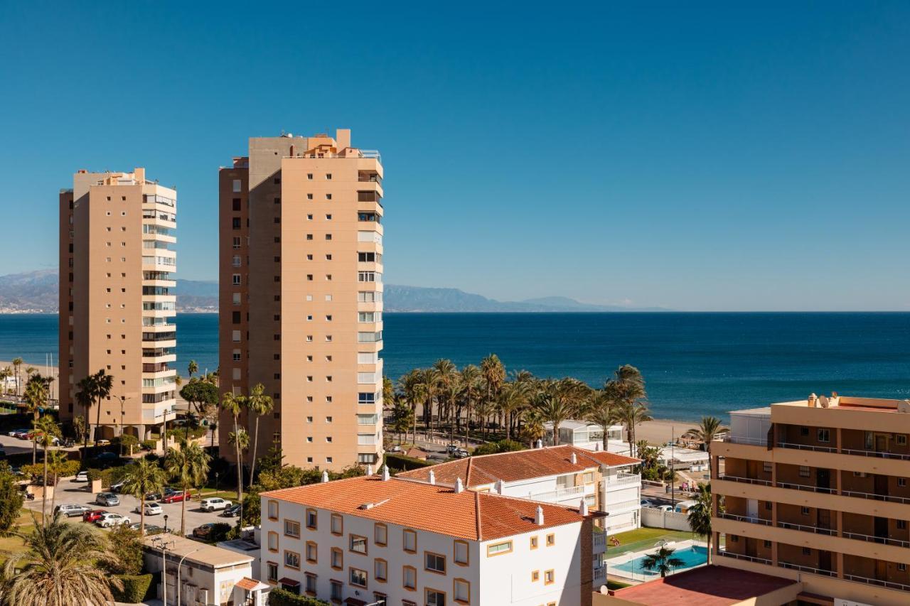 Beachfront With Stunning Views In Apartamento *