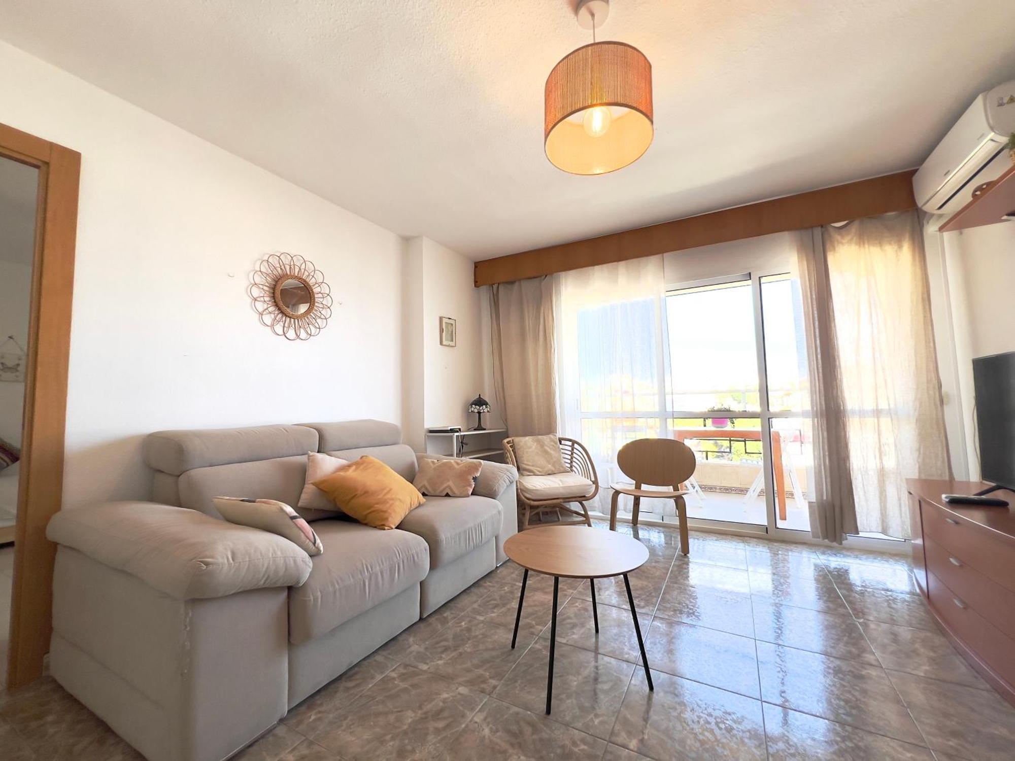En Carihuela Con Vistas Y Plaza De Garaje, Nucleo Cristal Apartment