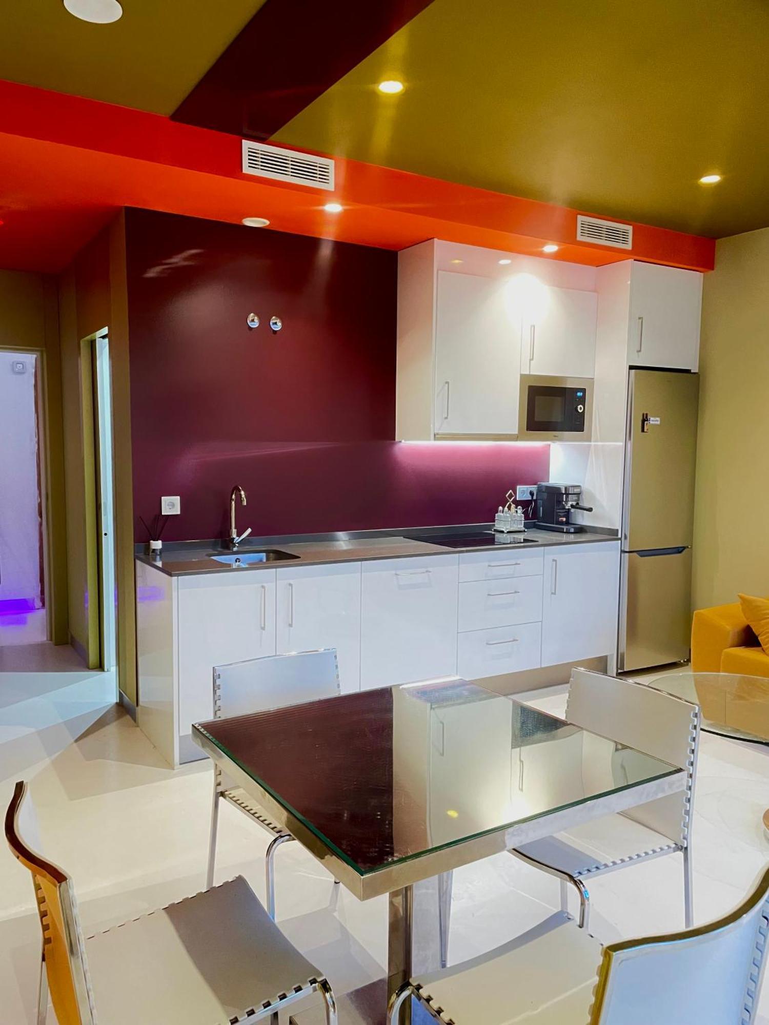 Lahola Glam Apartment