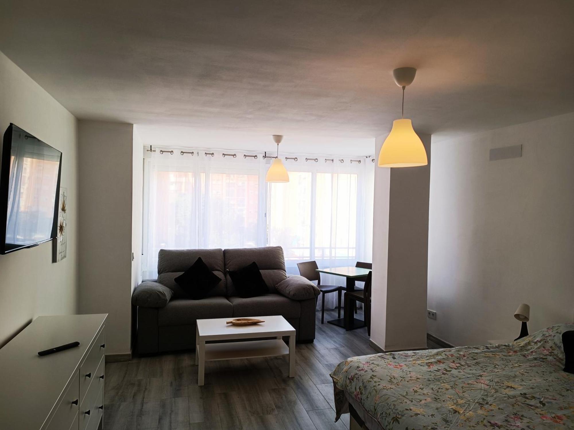 Apartment Cg3a - Nuevo Estudio, Recien Reformado, Wifi Torremolinos