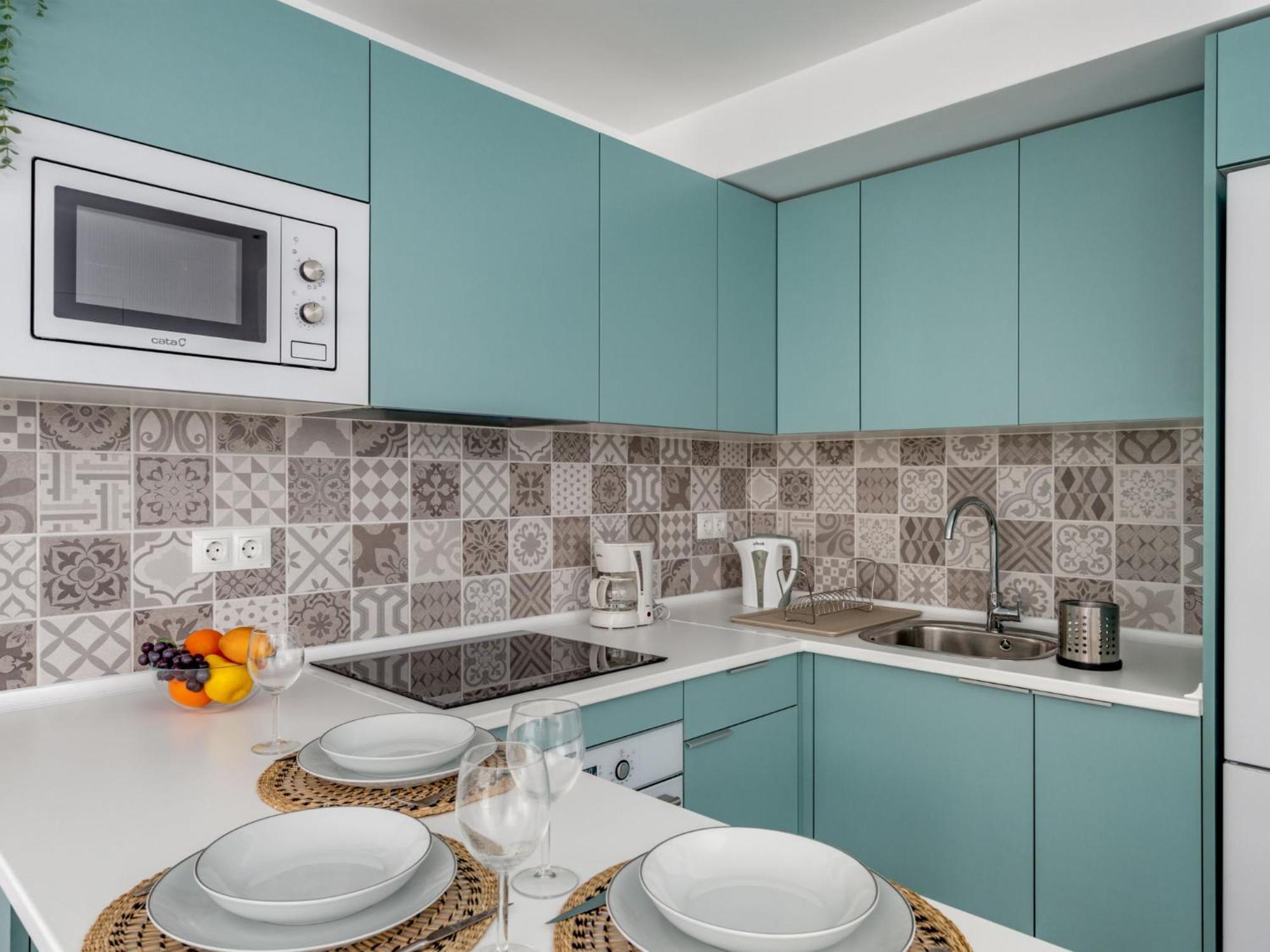 Eurosol-8 By Interhome