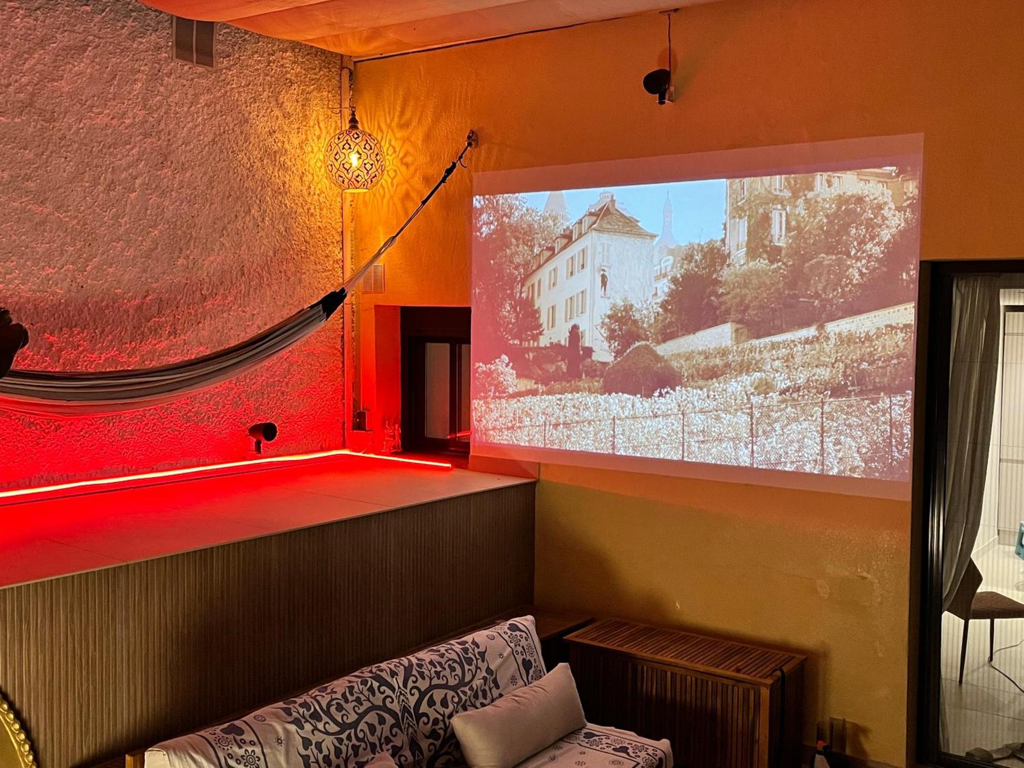 Apartamento Private 250sqm Garden Duplex, Jacuzzi, Cinema, Sea View Escape Torremolinos