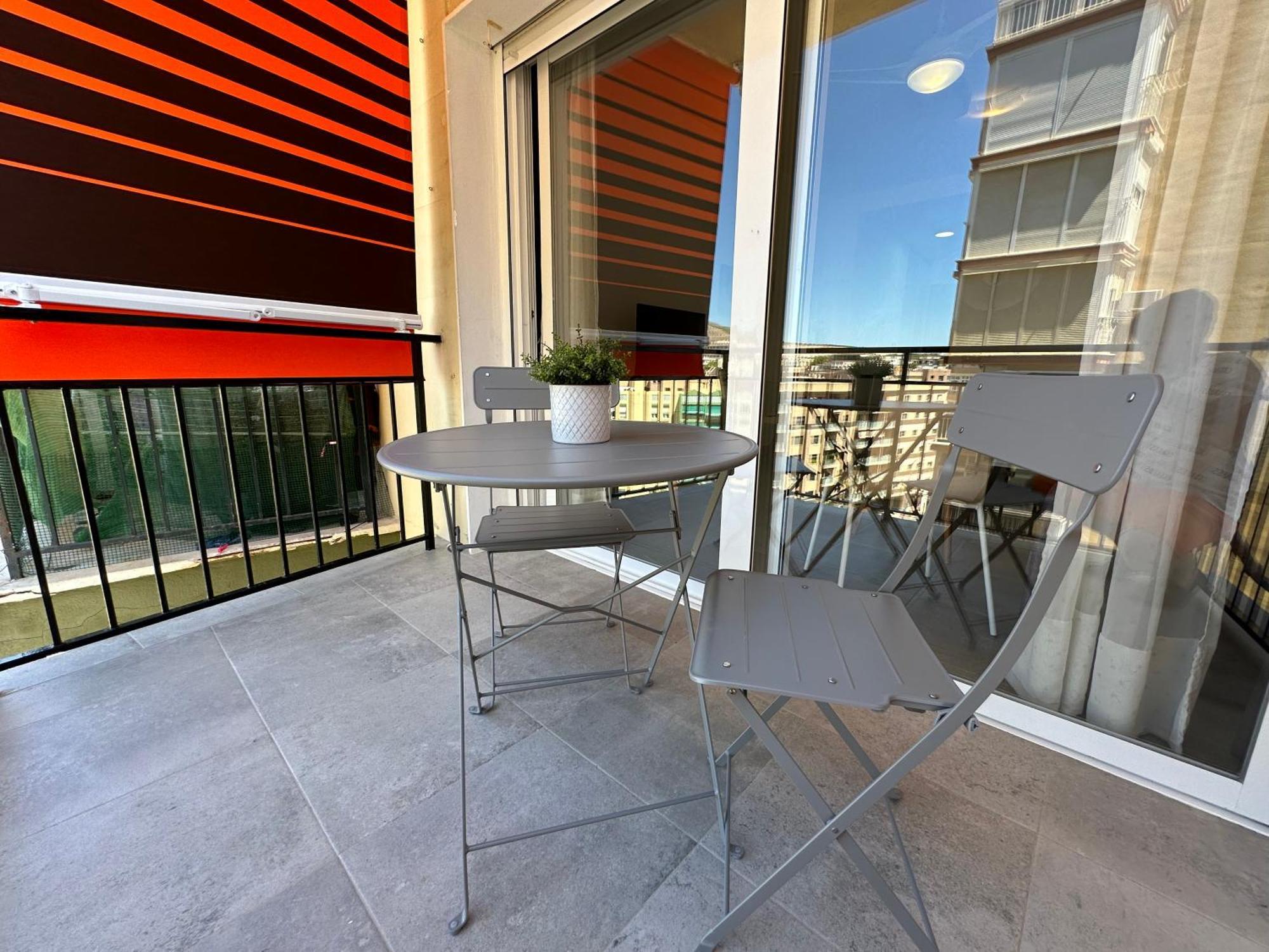 Vis8-nuevo, Centro A 5 Minutos, Playa A 850 Metros, Wifi, Terraza Apartamento