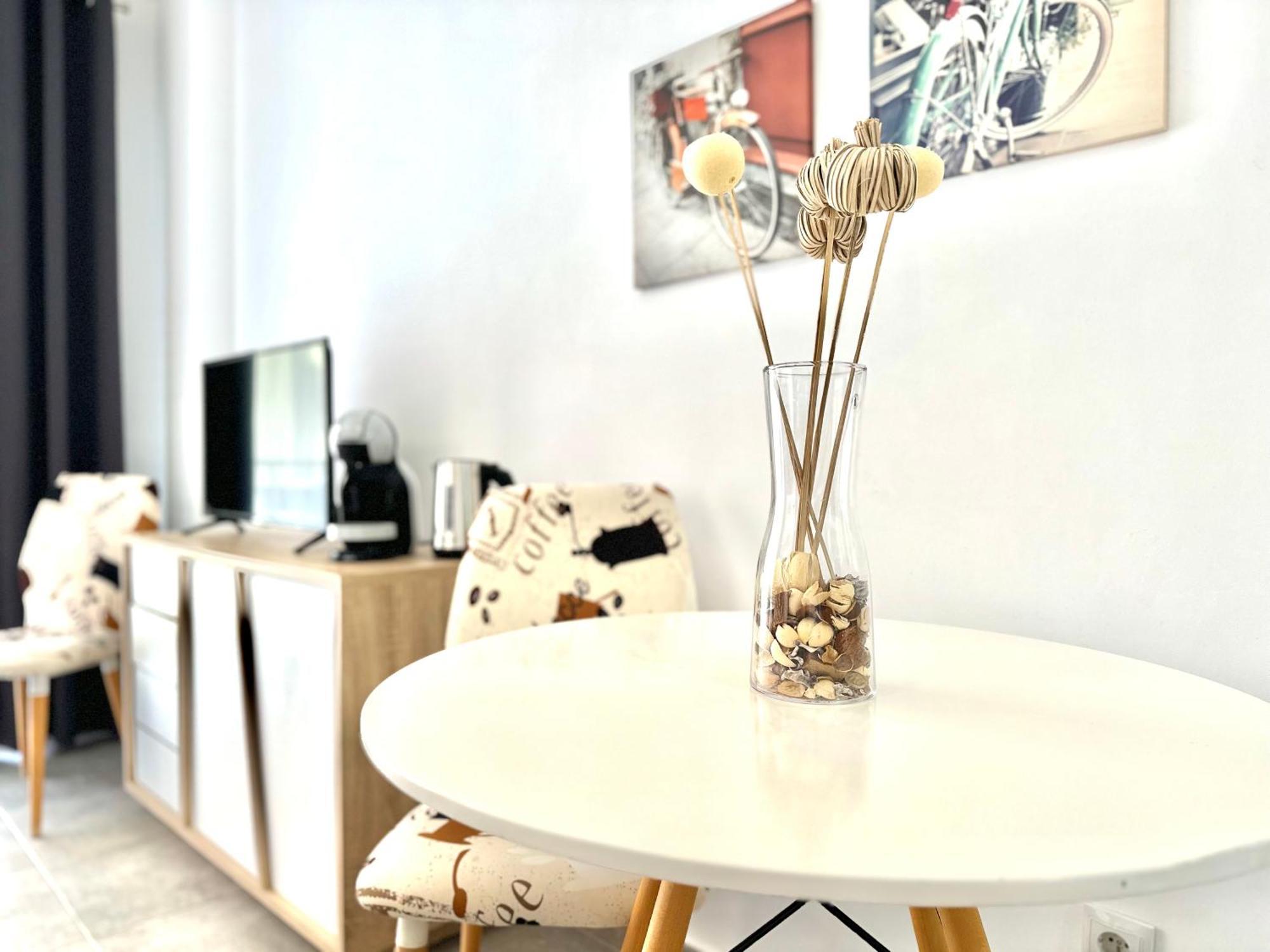 Vis8-nuevo, Centro A 5 Minutos, Playa A 850 Metros, Wifi, Terraza Apartamento