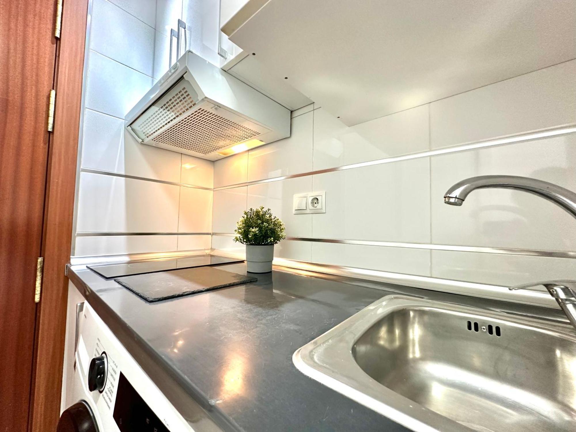 Vis8-nuevo, Centro A 5 Minutos, Playa A 850 Metros, Wifi, Terraza Apartment Torremolinos