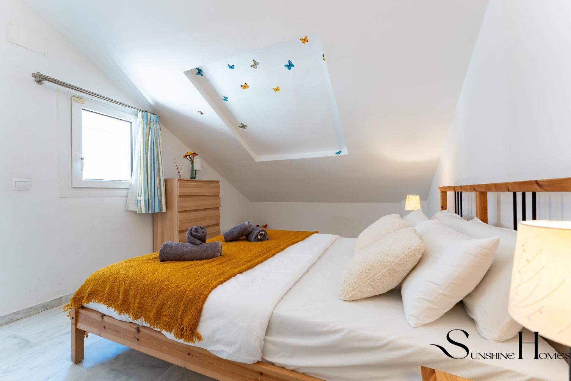 Magnificent 4br Oasis, Panoramic Terrace, Pool And Parking Apartamento *