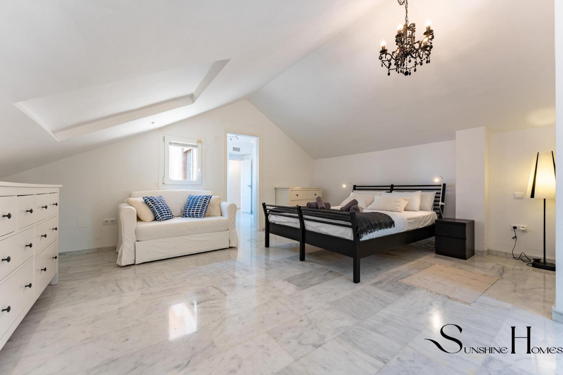 Apartamento Magnificent 4br Oasis, Panoramic Terrace, Pool And Parking