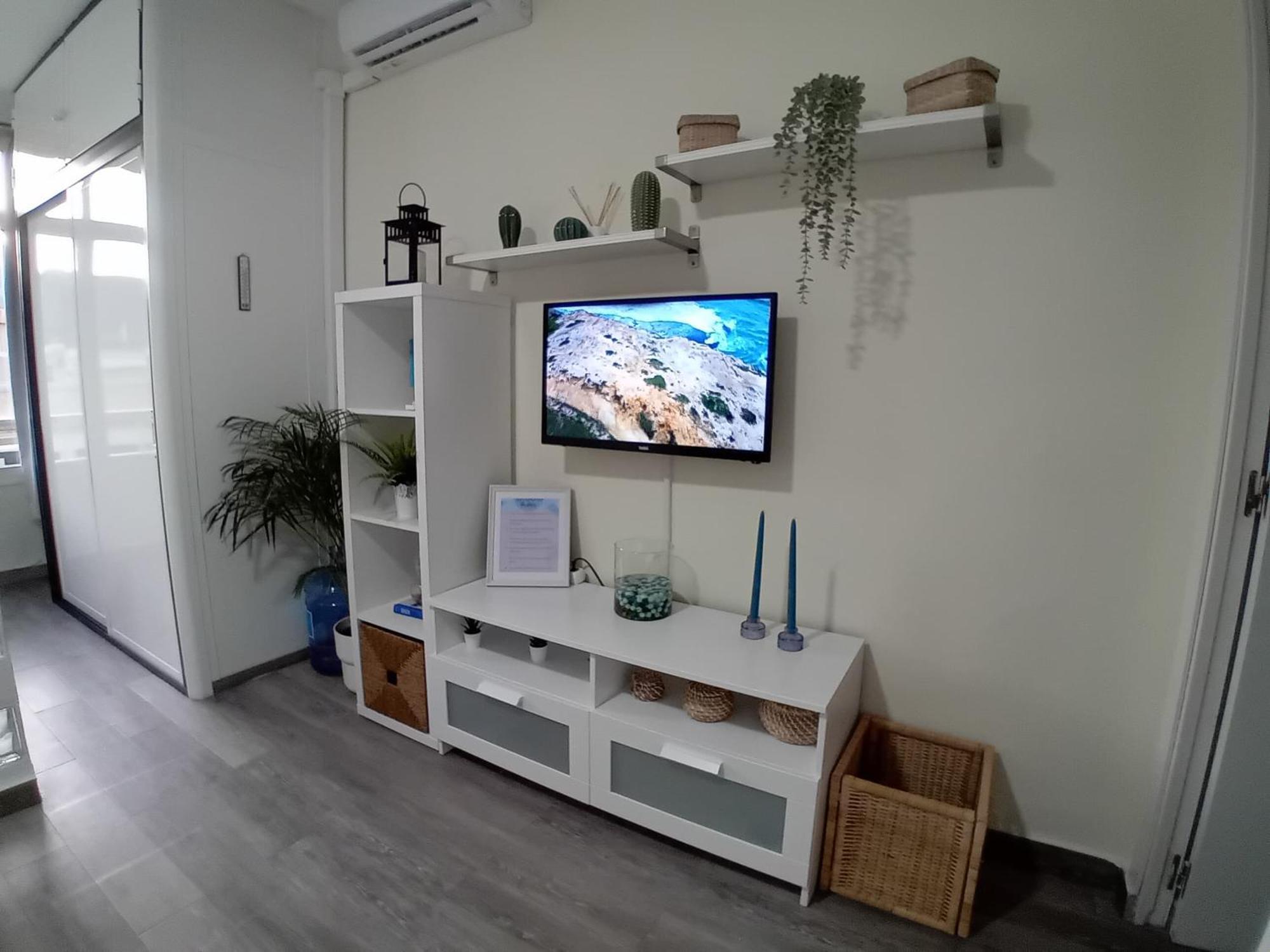 Mar Azul, *