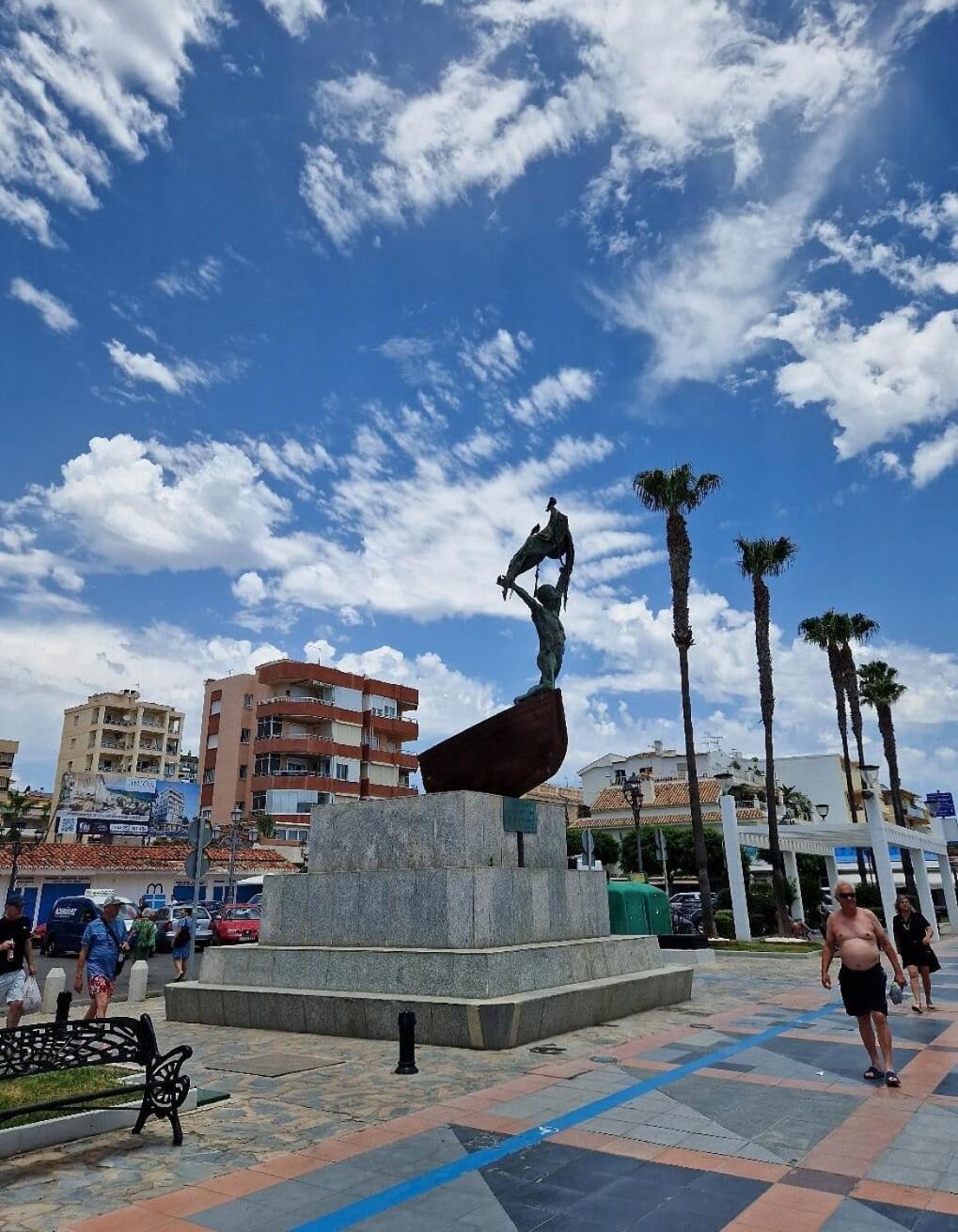 Lidia Planta 1, La Carihuela 1ª Linea Playa, Vistas Mar, 1 Dormitorio, 52 M2, 1-3 Huesped, Amplio Balcon, Wifi